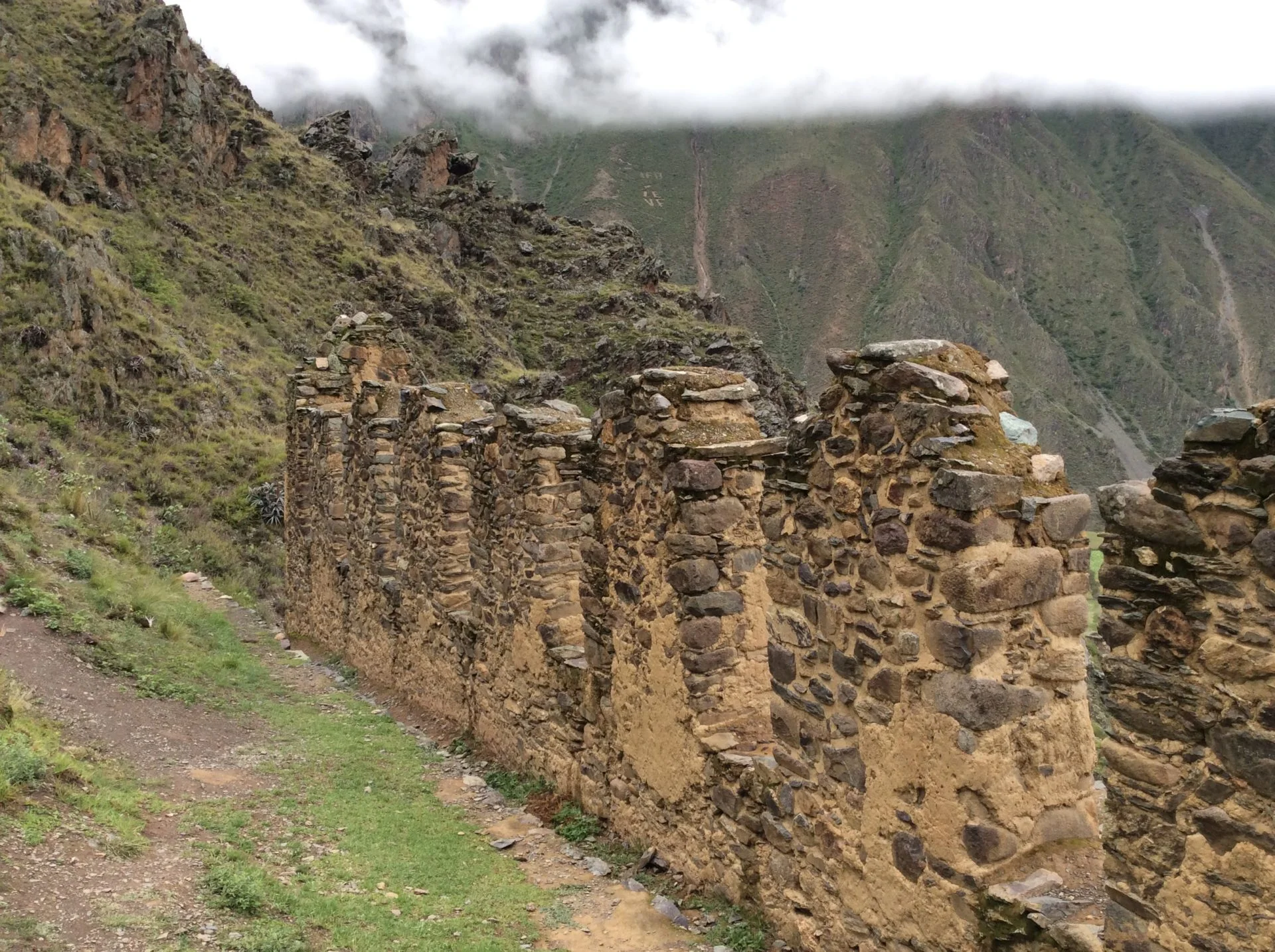 free runs of Pinkuylluna in ollantaytambo