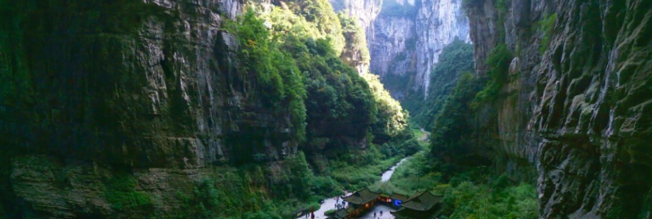 Best things to do in Wulong, China, the perfect 2-day weekend trip from Chongqing or Chengdu.