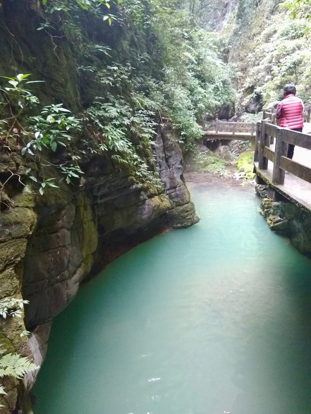 Beautiful turquoise water at Longhshui Gorge, a must-see attraction in Wulong, China