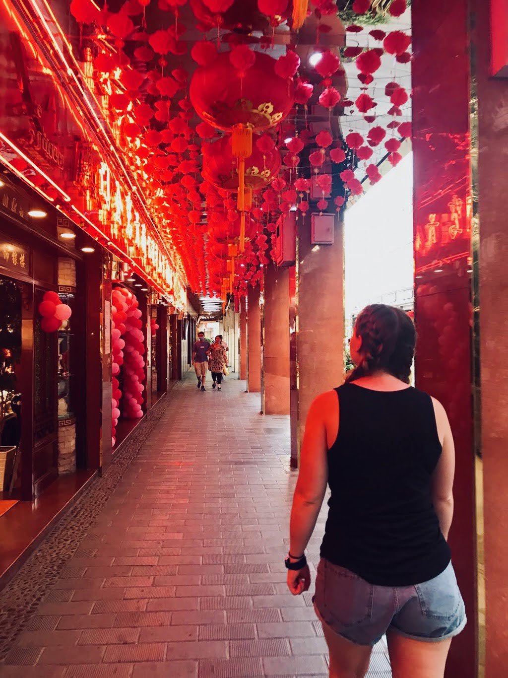 Walking in Xiamen during National Days in China, after covid-19 was controlled